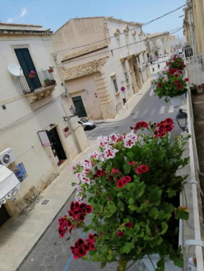 Casa al centro di Carolina, Avola